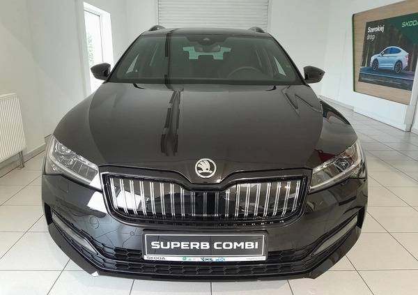 Skoda Superb cena 201000 przebieg: 10, rok produkcji 2024 z Borne Sulinowo małe 352